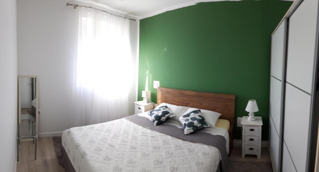 Lili Apartment In Zadar Pet Friendly, Free Parking エクステリア 写真